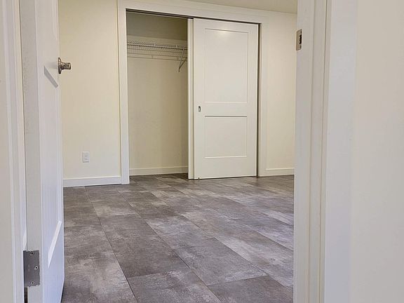 1st bedroom with large closet