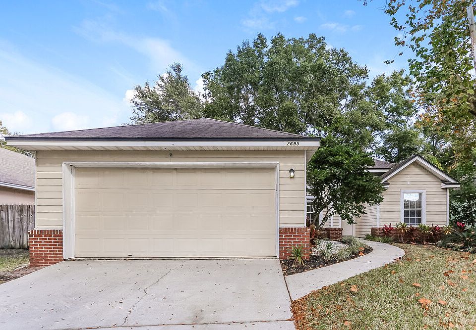 1st image of 2695 Coachman Lakes Dr