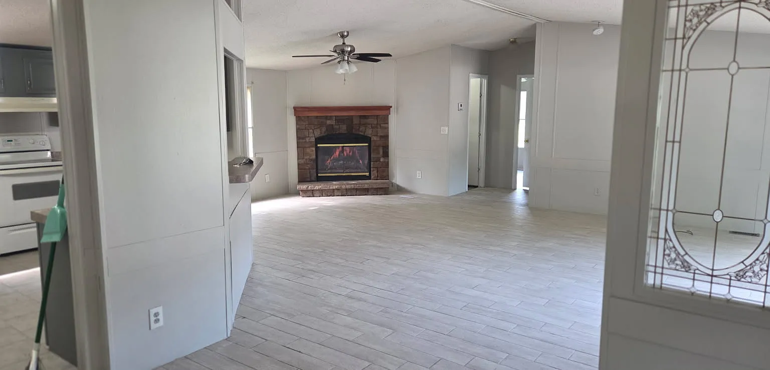 3 bed, 1680 sqft, $1,400 — Photo 4