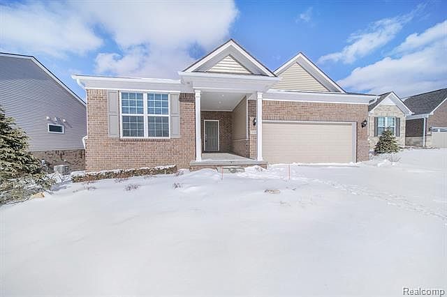 1st image of 5004 Brookridge Dr
