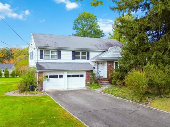 14 Blackstone Dr, Livingston Twp., NJ 07039