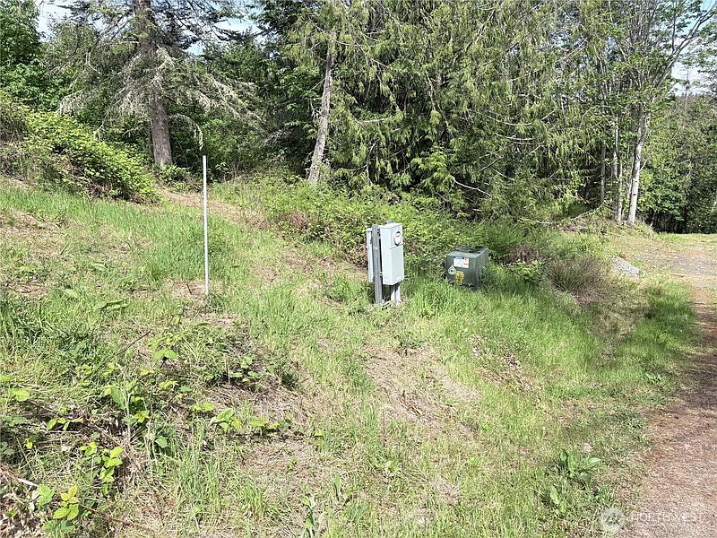 2nd image of 495 Louella Road