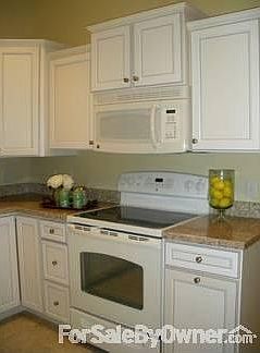 Microwave & Range included : Brand new white, bisque or black appliances!