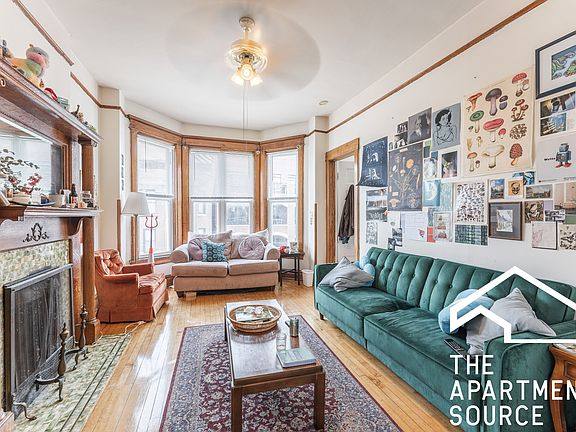 4th image of 2615 N Halsted St #3