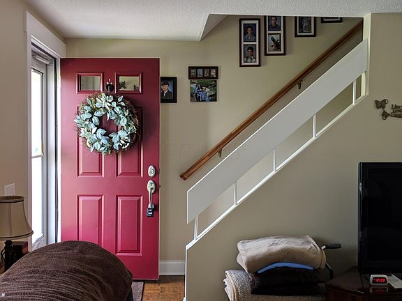 Price Rd Entry 2 - Copy