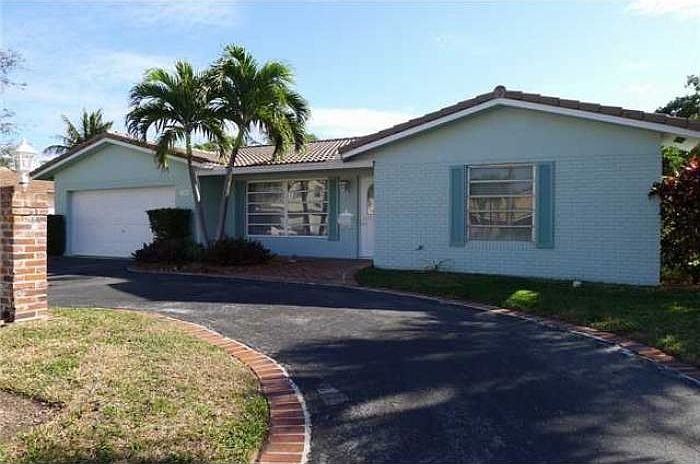 1st image of 2140 NE 44th St