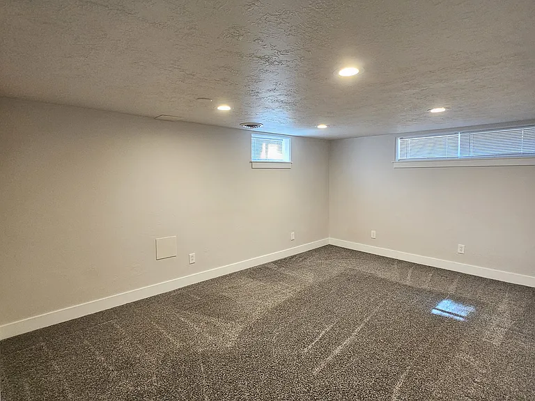 342 Filmore Ave — Photo 6