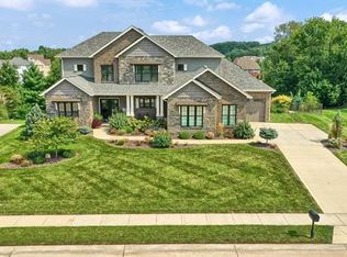 8453 Stone Ledge Dr, Edwardsville, IL 62025