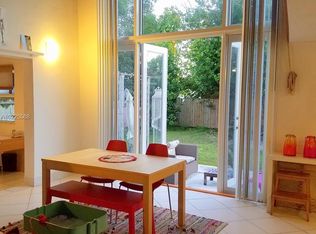 3130 SW 25th Ter, Miami, FL 33133