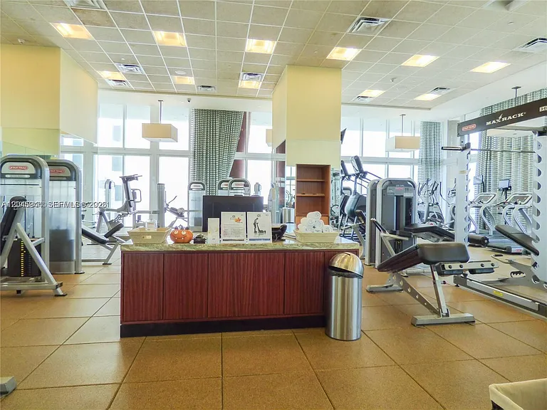 50 Biscayne Blvd #4208 — Photo 32