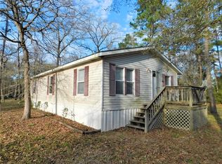 4457 Grand Oaks Dr, Willis, TX 77378
