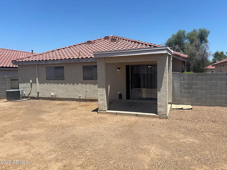 5225 E Florian Ave — Photo 12