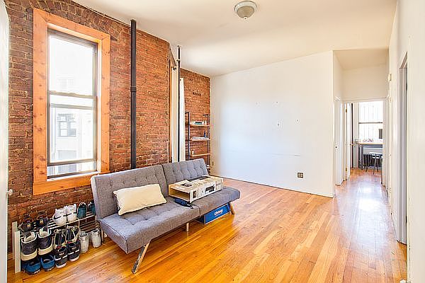 1st image of 238 E 9th St #8