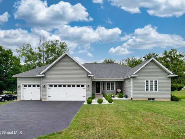 57 Plank Road, Waterford, NY 12188