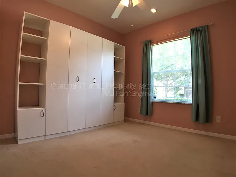 909 Arbormoor Pl — Photo 17