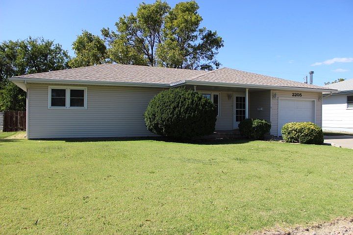 1st image of 2205 Centennial Blvd