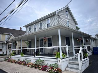 417 Burd St, Middletown, PA 17057