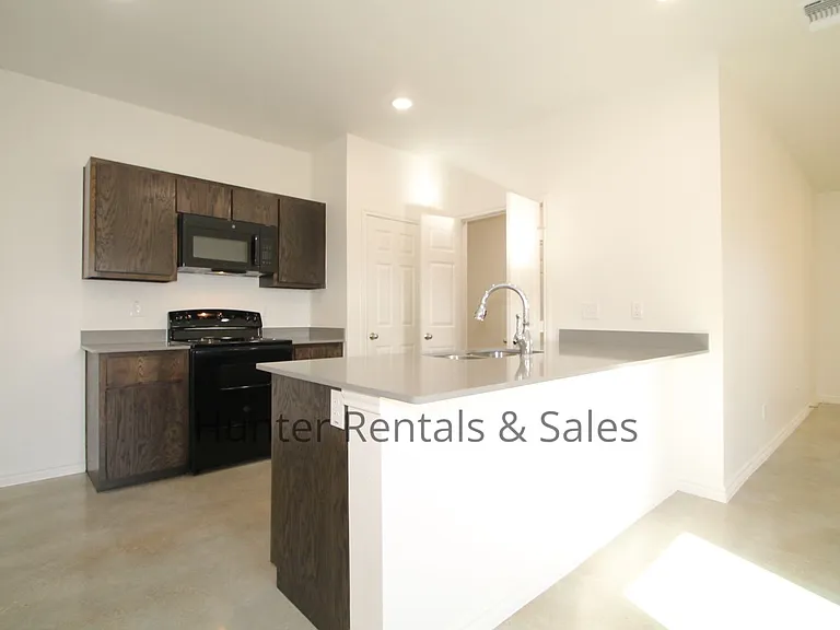 1810B Ponca Trce — Photo 13