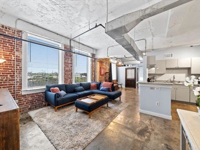 245 Madison Ave APT 605, Memphis, TN, 38103