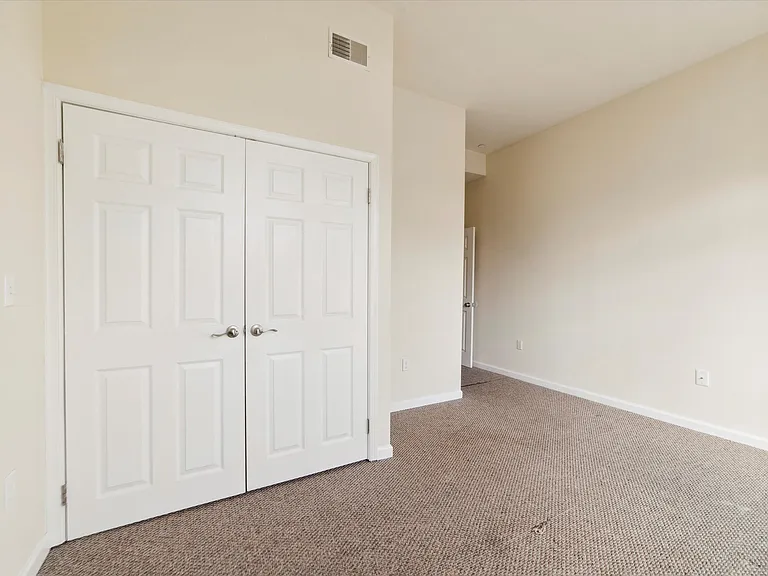 Temple Off-Campus Housing — Photo 151