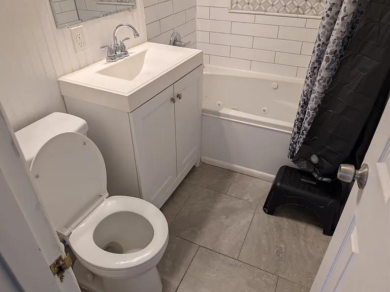 7 Oak Dr — Photo 2