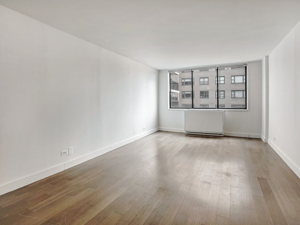 1st image of 300 Mercer St APT 23B