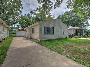 1507 W Center St, Decatur, IL 62526