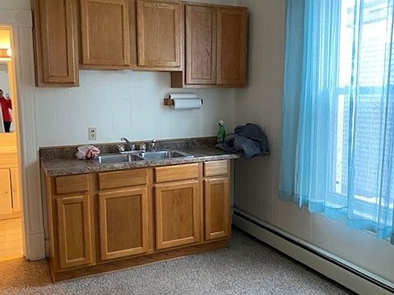4th image of 213 E Arch St APT 2
