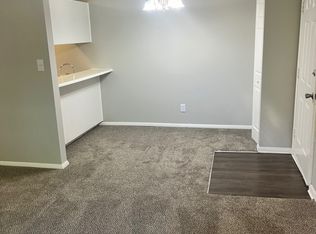 4030 Hunters Ridge Dr SW, Huntsville, AL 35802