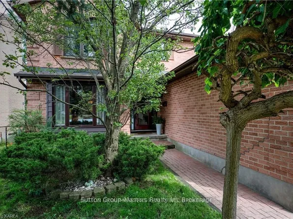 1058 Pembridge Cres, Kingston, ON K7P 1P3