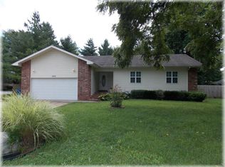 1000 W Oak St, Ozark, MO 65721