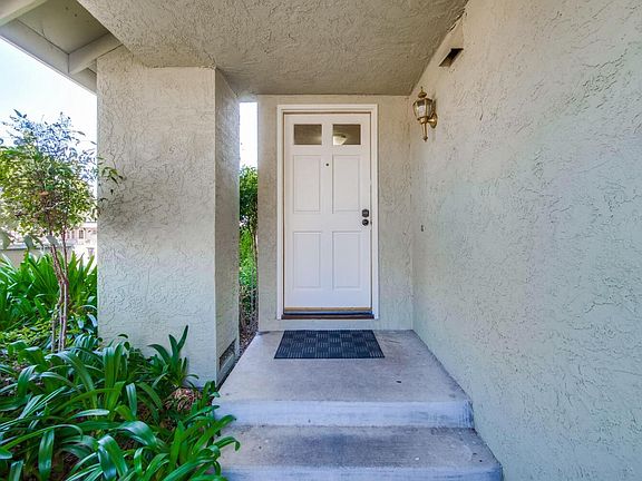 2nd image of 2202 Saint Claire Ct