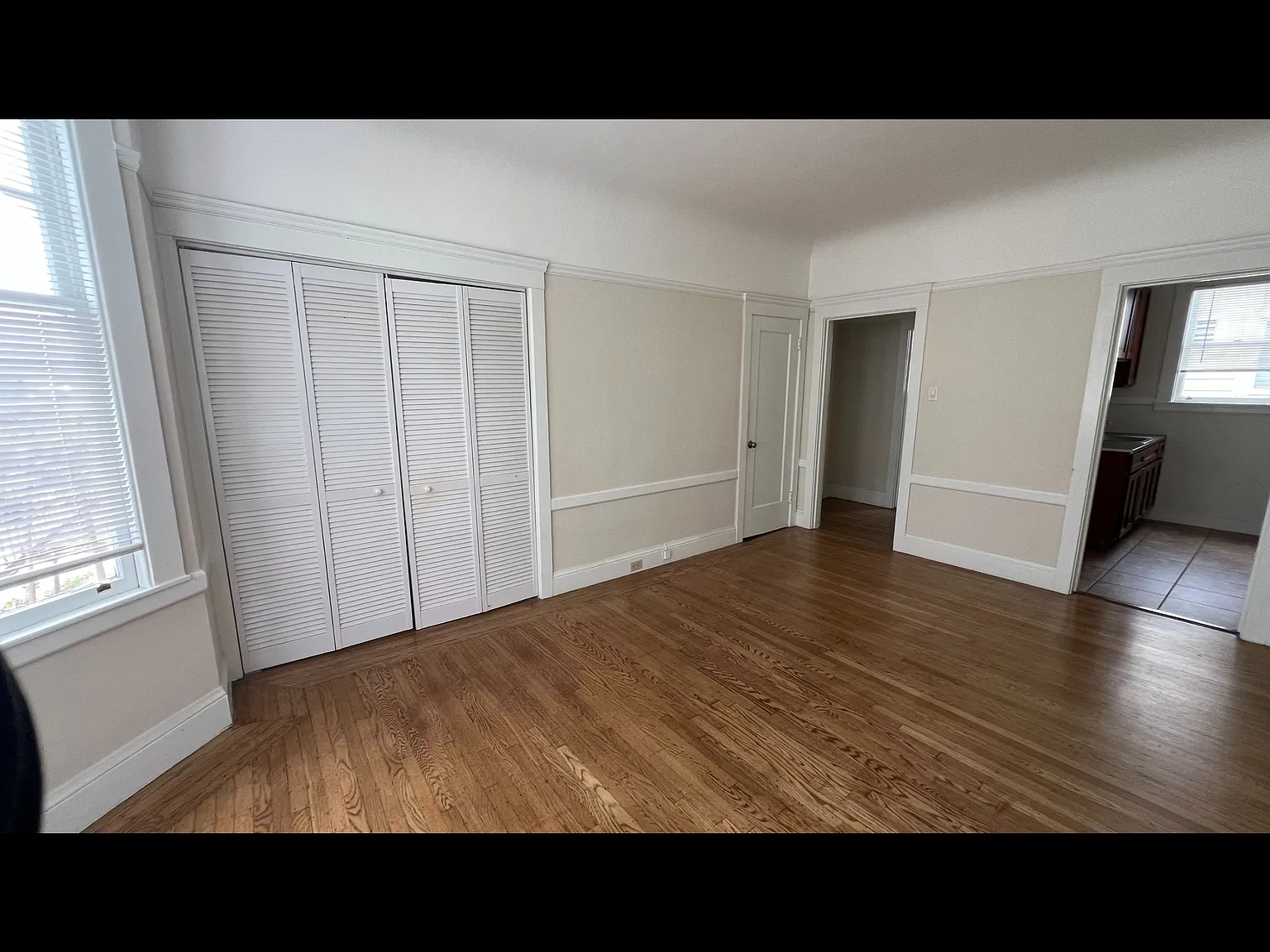 Studio, $2,700 — Photo 3