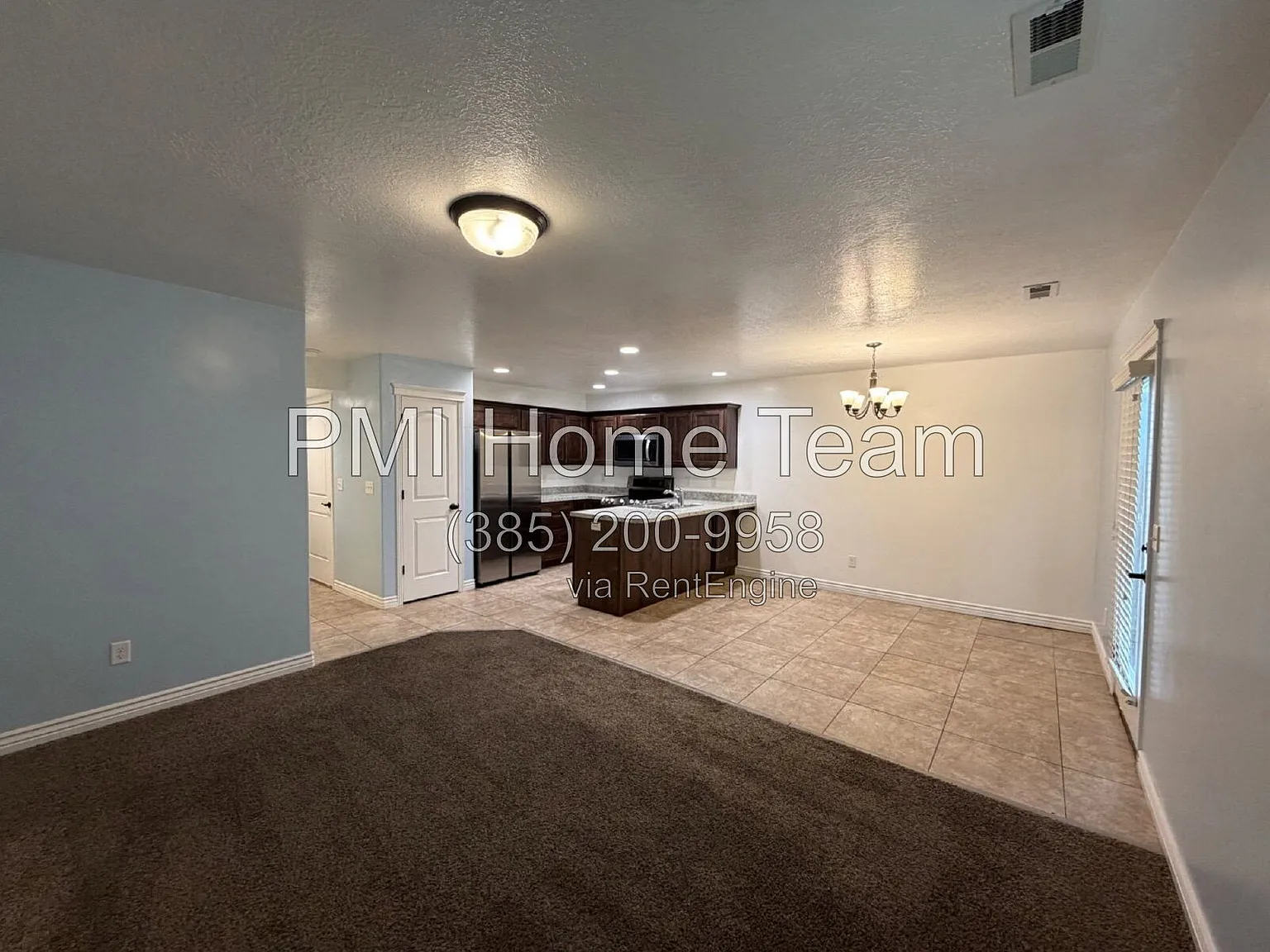 3 bed, 2.5 bath, 1362 sqft, $1,995 — Photo 4
