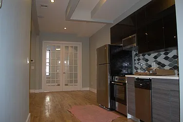 Rented by Loom Group