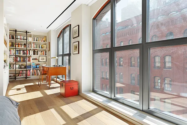 Rented by Compass | media 22