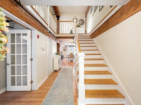 240 Jackson St APT 314, Lowell, MA 01852