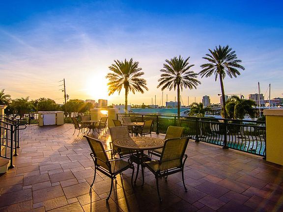 5th image of 202 Windward Psge APT 504