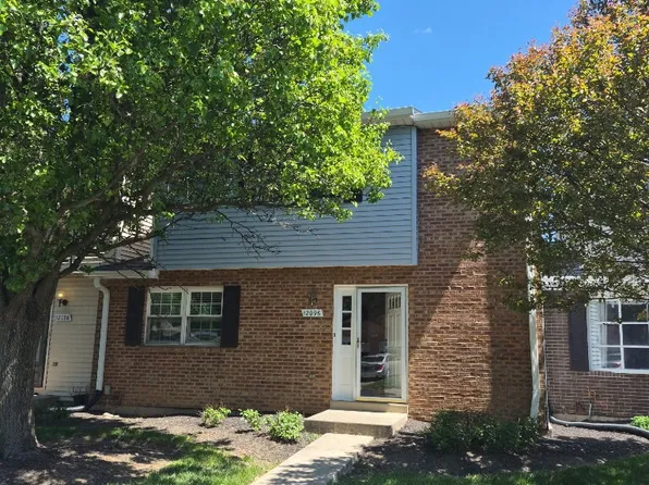 12096 Crossings Dr, Cincinnati, OH 45246