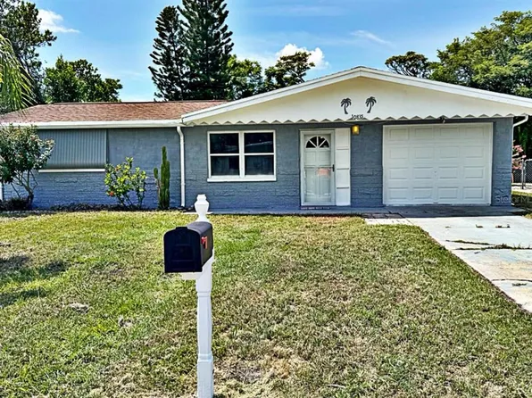 10835 Gawain Rd, Port Richey, FL 34668