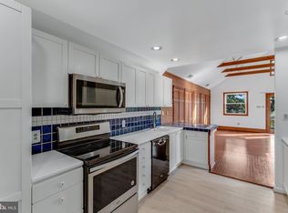 100 W Brown St FLOOR 2, Norristown, PA 19401