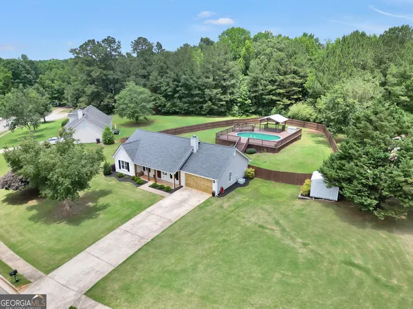 156 Meadow View Dr, Jackson, GA 30233