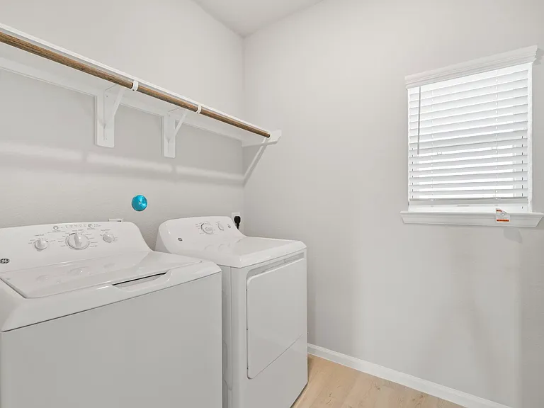 11407 Blossom Square St — Photo 23