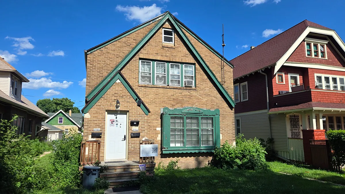 Building Photo - 2944 N 48th St #1