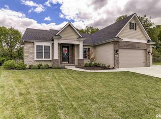 6620 Phlox Dr, Springfield, IL 62712