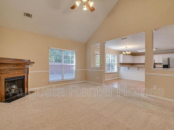 5th image of 7629 Main St