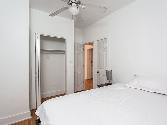 5th image of 611.5 W Arlington Pl Unit 2S