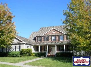 1524 Barrington Dr, Manhattan, KS 66503