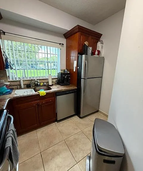 800 Cypress Park Way #M — Photo 9
