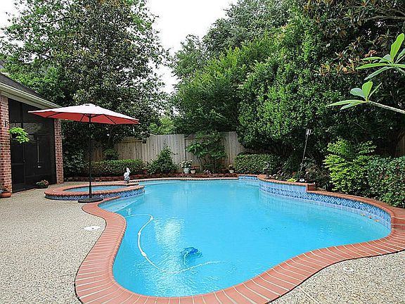 2nd image of 6003 Country Falls Ln